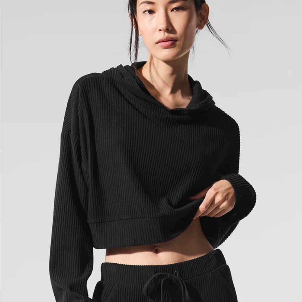 ALO Yoga Black Ribbed Sweat Set